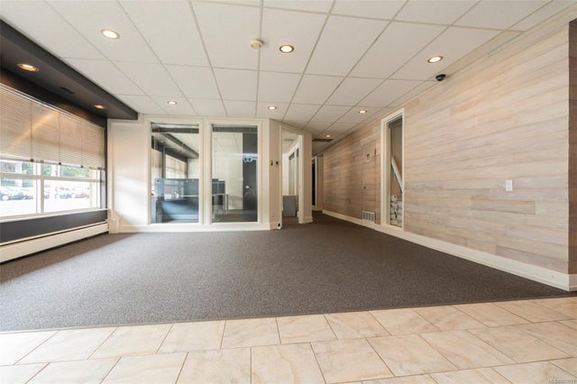 1 of 11 - 324 Terminal Ave, Nanaimo, British Columbia