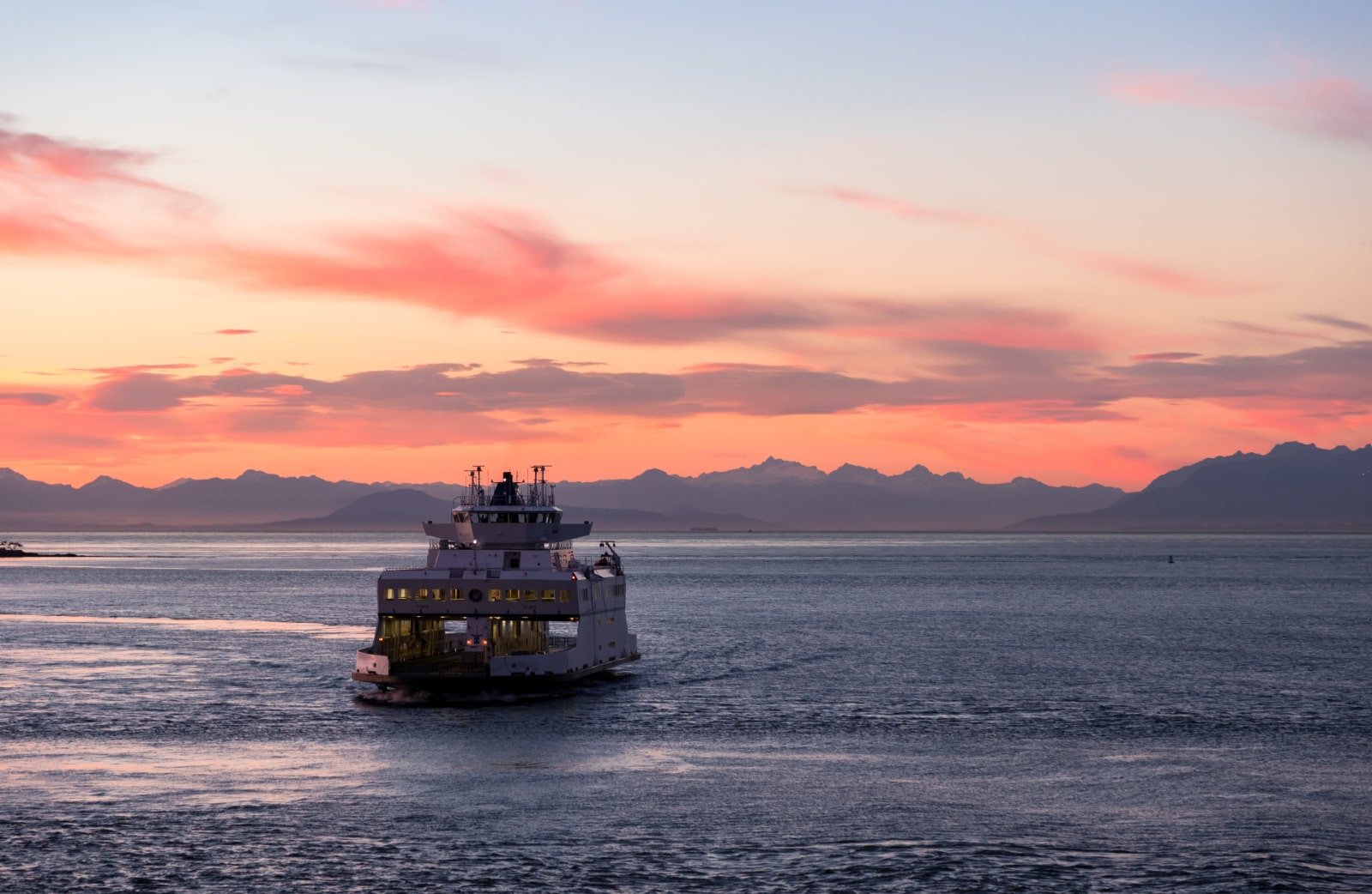Ferry around Mudge Island, Gulf Islands during sunset