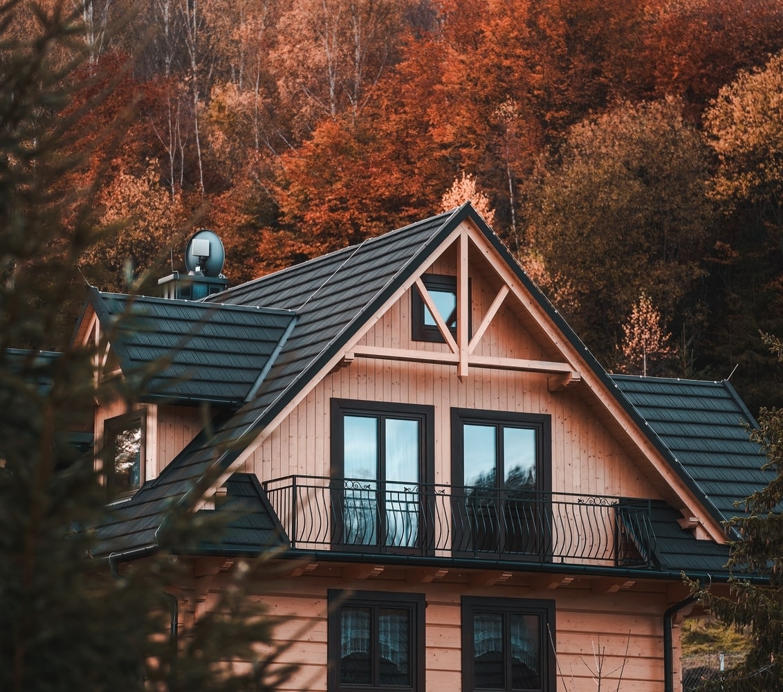 Luxury forest cabin, typical of Little Qualicum River Village