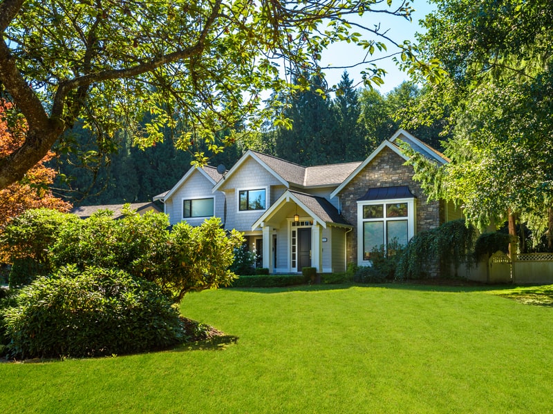 Large cottage, typical of Qualicum North area